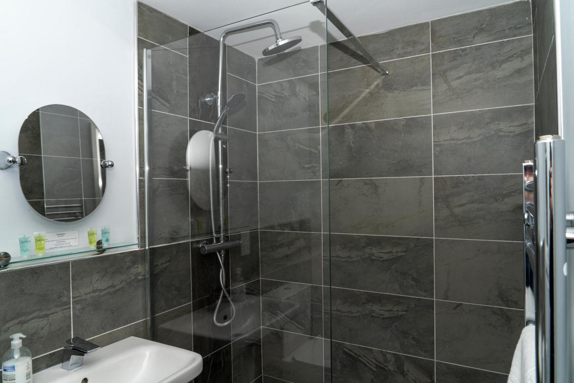 The Finch Hatton Arms Слифорд Экстерьер фото