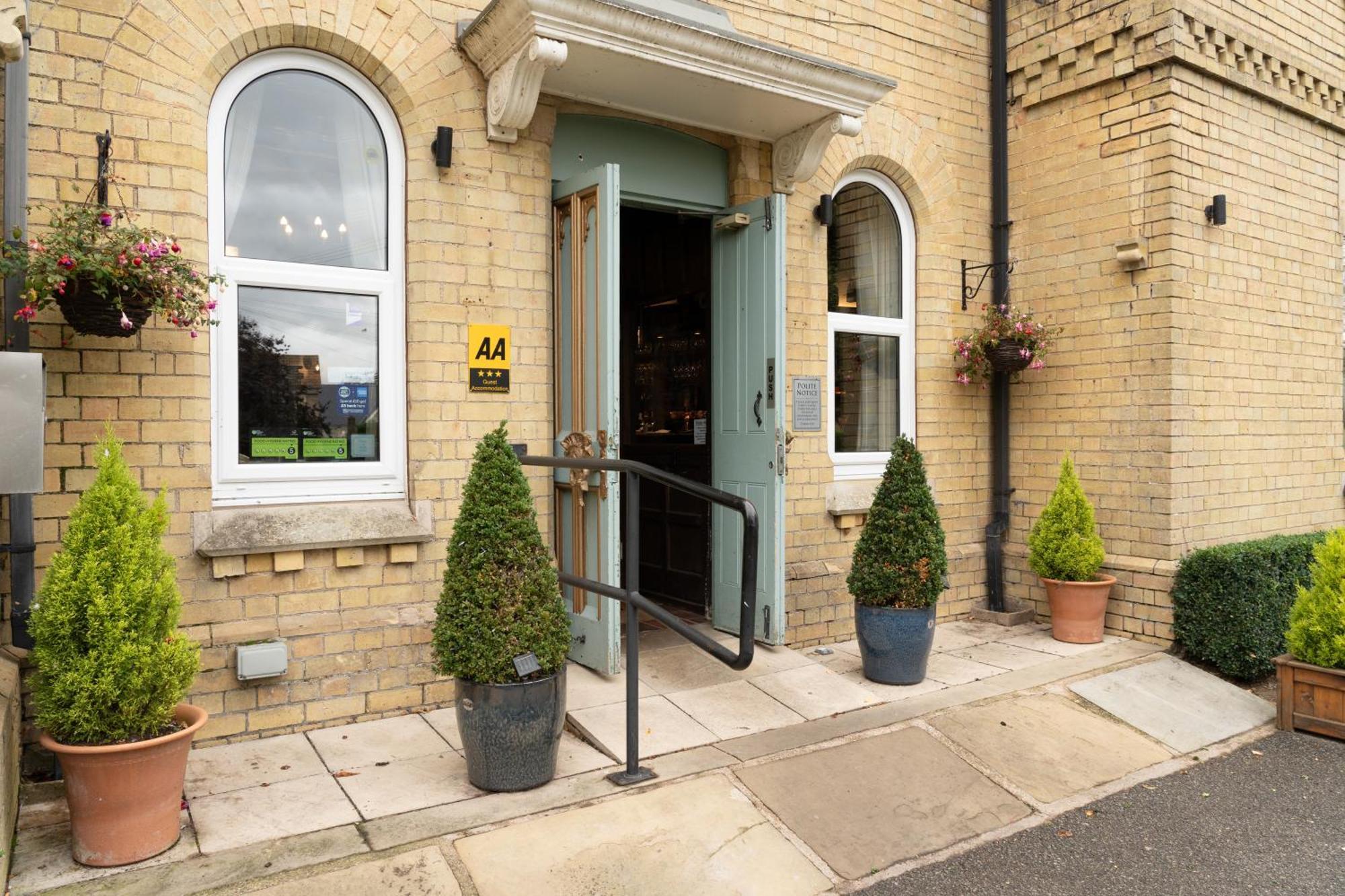 The Finch Hatton Arms Слифорд Экстерьер фото